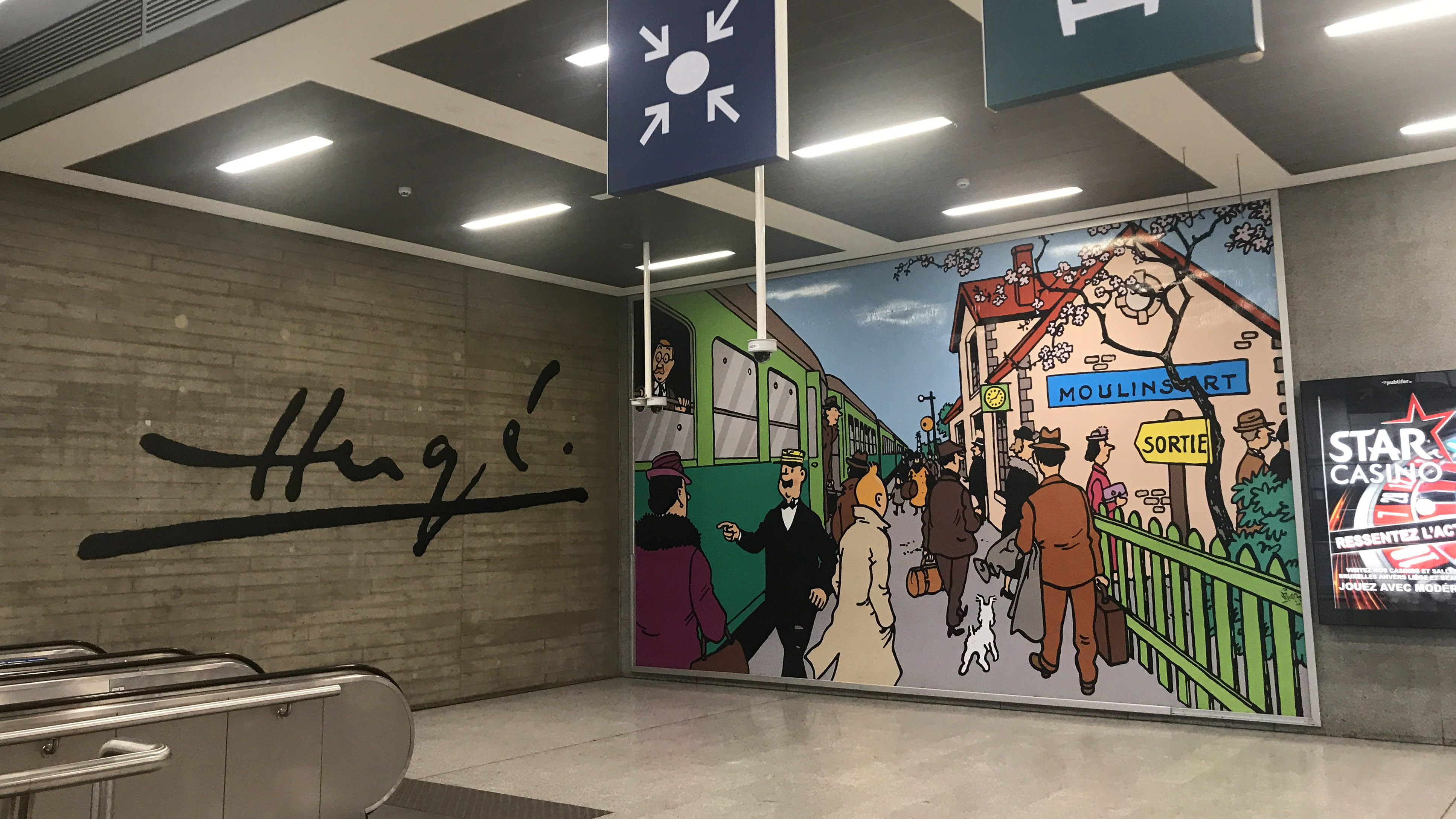 Hergé et Tintin dans la Gare de Bruxelles-Midi