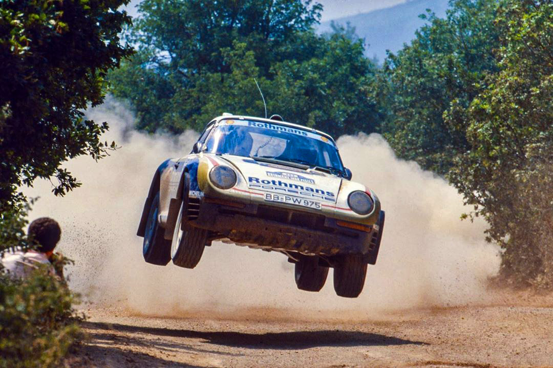 Rallye des 1000 Pistes 1986 : René Metge sort du désert pour la dernière de la Porsche 959