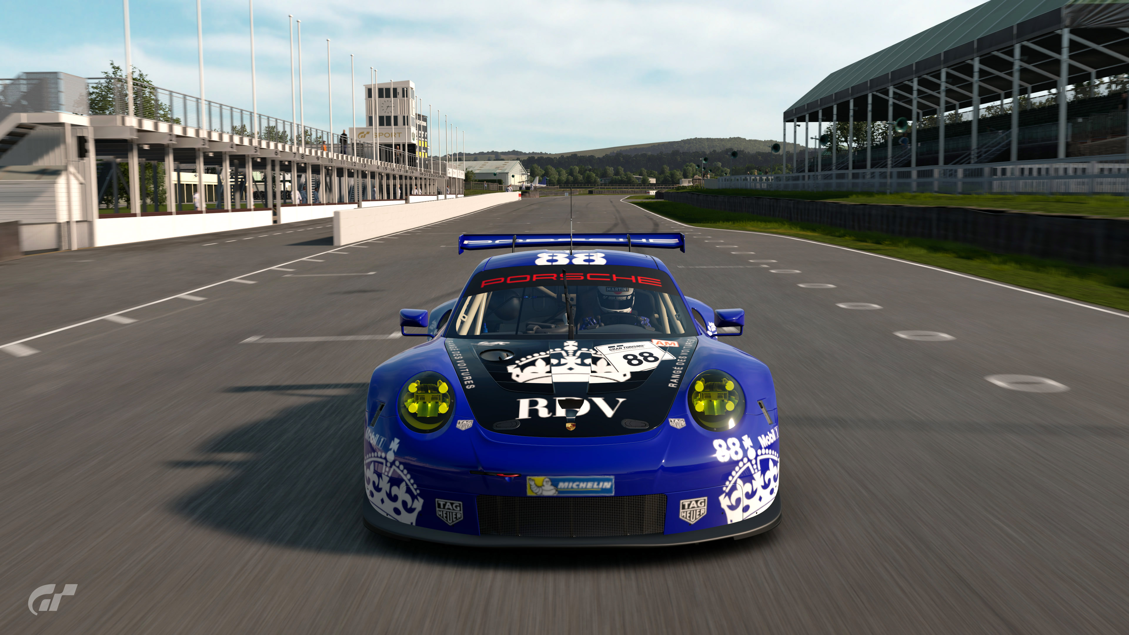 Le team RANGÉ DES VOITURES s’engage en FIA WEC avec la Porsche 911 RSR